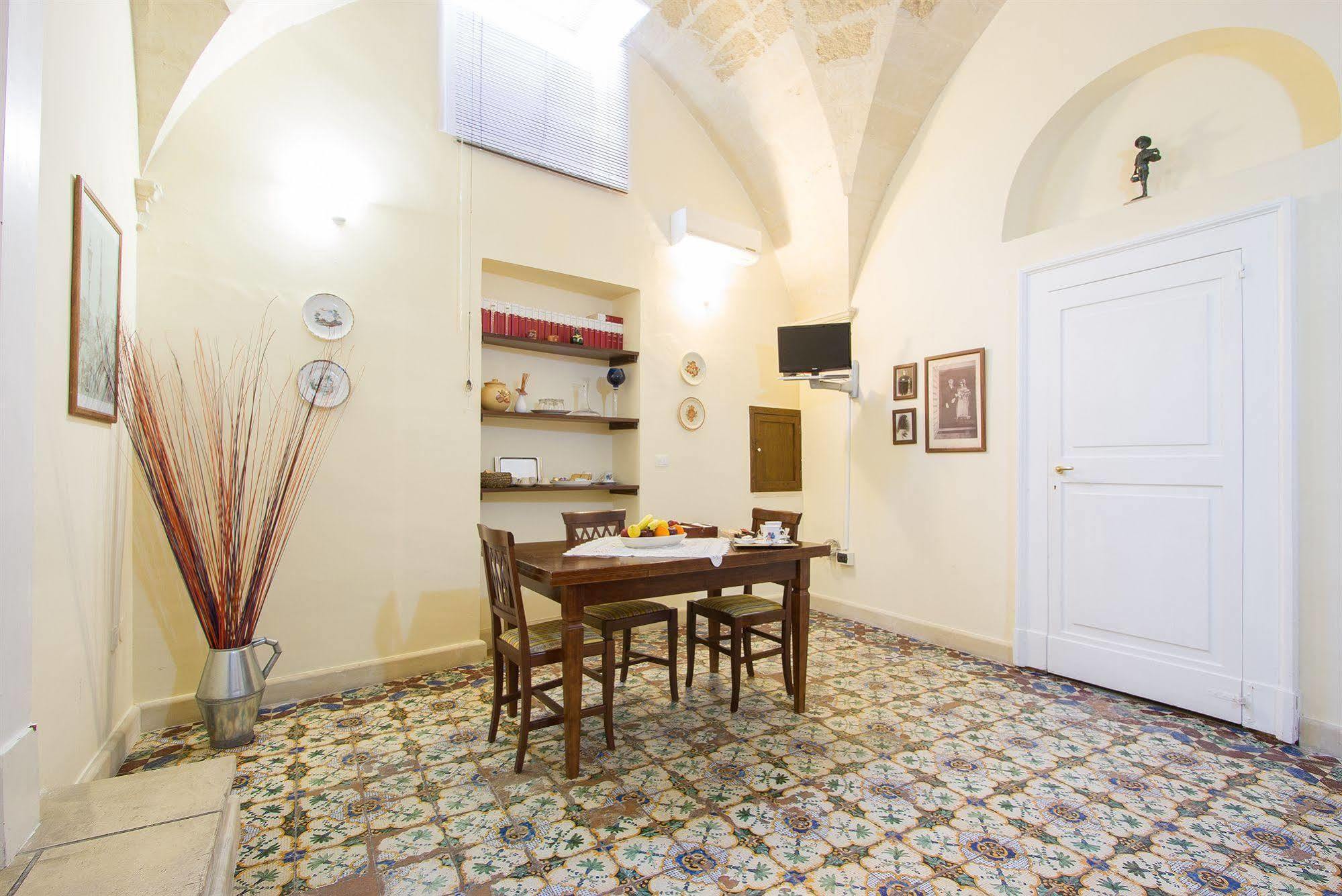 B&B Casa Li Santi 莱切 外观 照片